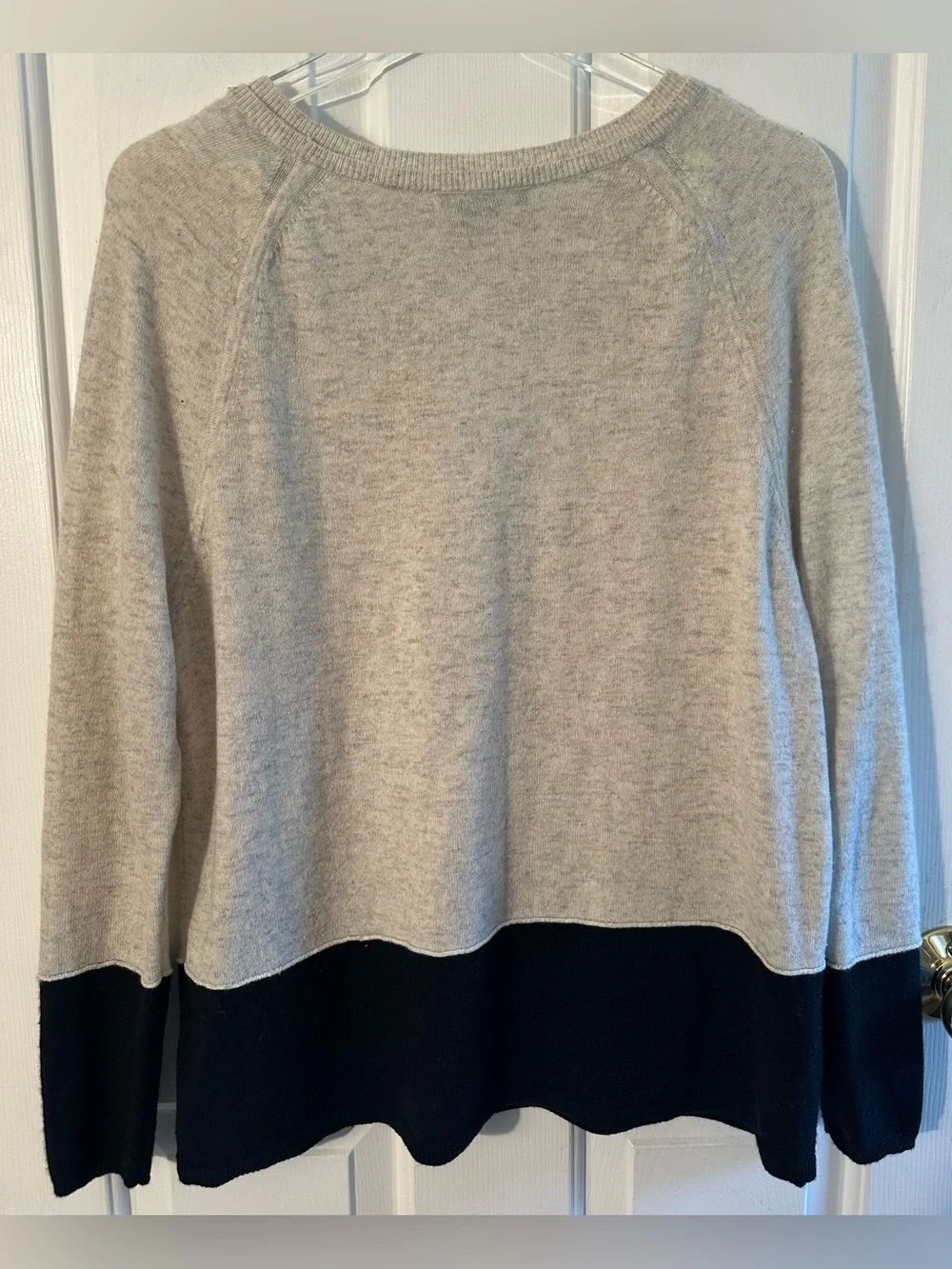 VINCE S 100% Cashmere Capsule Nat Fiber Minimalist Blck Ivory Colorblock Sweater